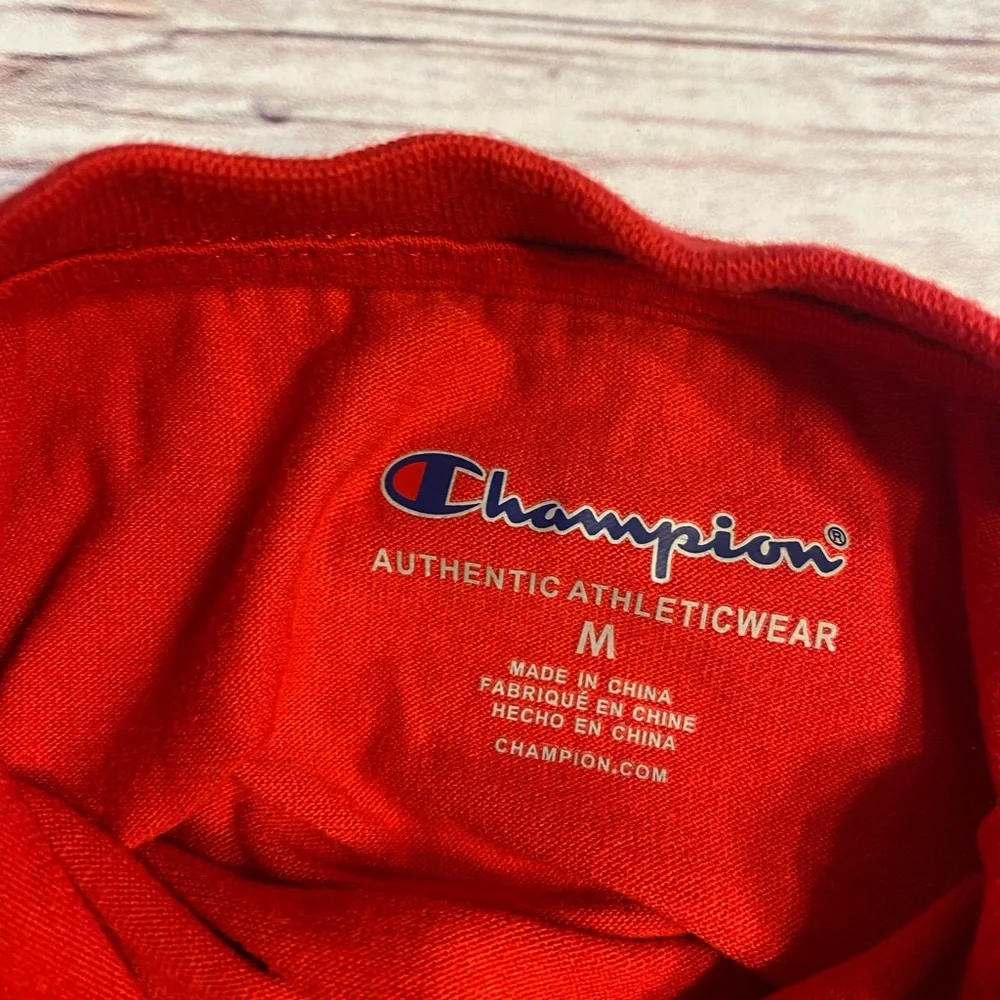 📌Champion • T-shirt